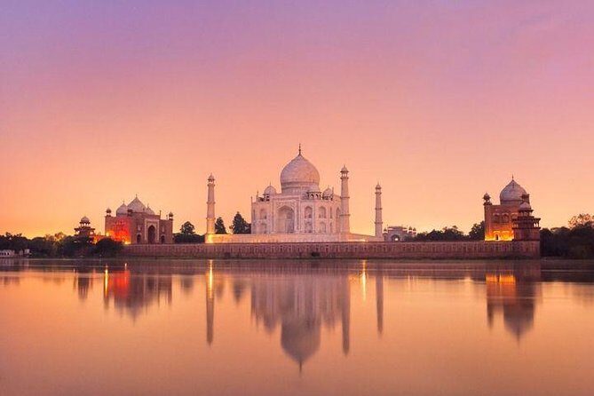 Day Trip to The Taj Mahal and Agra from Delhi - Riding with a private driver: comfort and control over the road