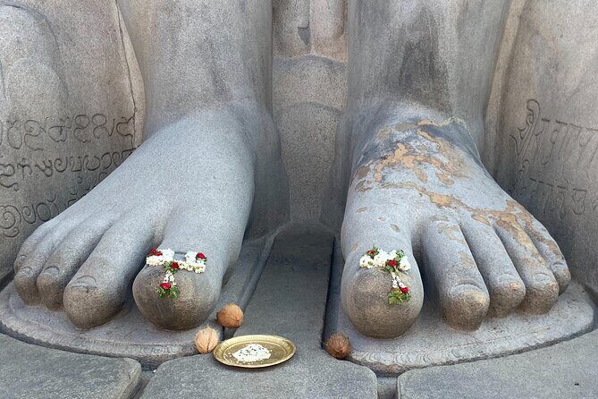 Day trip to UNESCO Belur+Shravanbelgola+Coffee & Spice Plantation - Why Belur and Shravanabelagola Work So Well Together