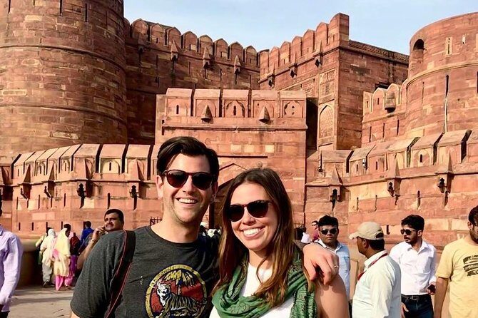 Delhi Agra and Taj Mahal Private Day Trip by Car with Lunch - Guide and driver quality: why Farid and Salamat show up in the stories