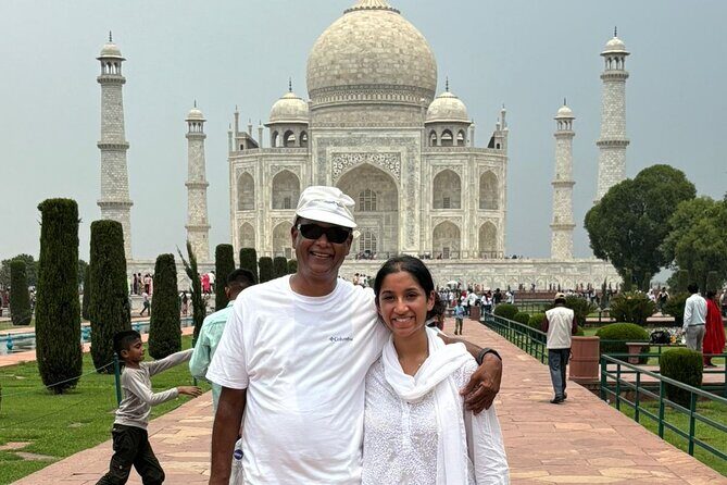 Delhi Agra Delhi Same Day Tour - Taj Mahal With a Guide Who Can Actually Explain It