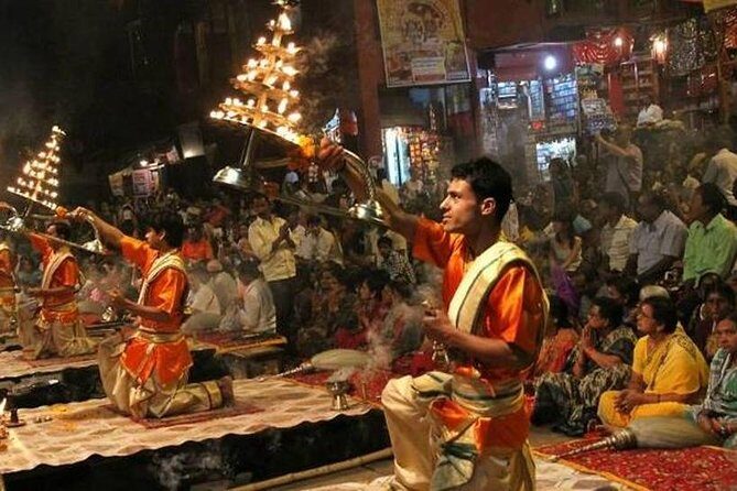 Delhi Agra Jaipur & Varanasi Tour – Taj Mahal & Ganga Aarti - Day 7 Back in Delhi: Humayun’s Tomb, India Gate, and Lotus Temple