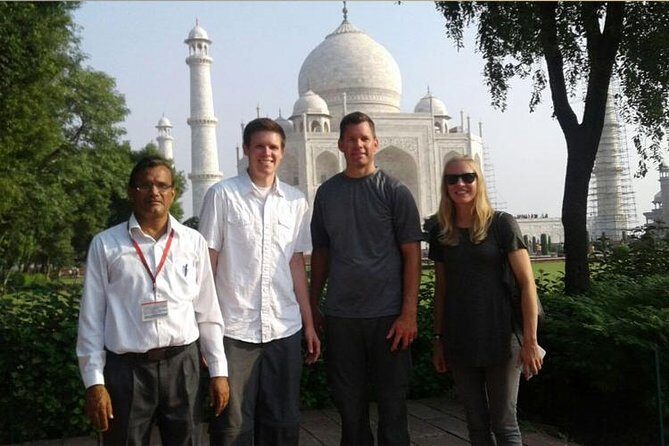 Delhi Agra Same Day Tour By Toyota Luxury Car. - Toyota Luxury Car and Pickup From New Delhi