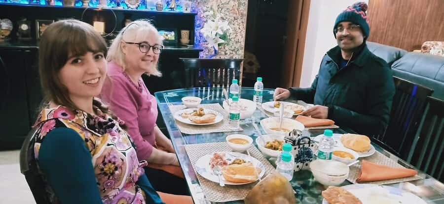 Delhi: AI Cooking Class and Much More in a Local Family Home - Why this Delhi home cooking class feels real (and not staged)