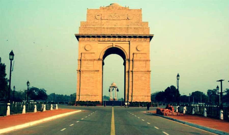 Delhi Airport: Private Layover New Delhi Tour By Car - Humayun’s Tomb: where the tour starts with meaning