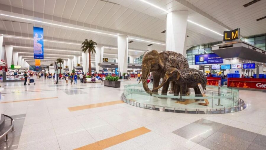 Delhi: Airport to Airport Guided Layover City Tour - Practical Tips Before You Go: Shoes, ID, and a One-Day Mindset