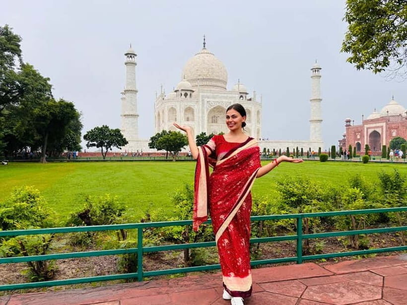 Delhi: Airport to Airport Layover Taj Mahal City Tour By Car - Turning a Delhi layover into Taj Mahal time