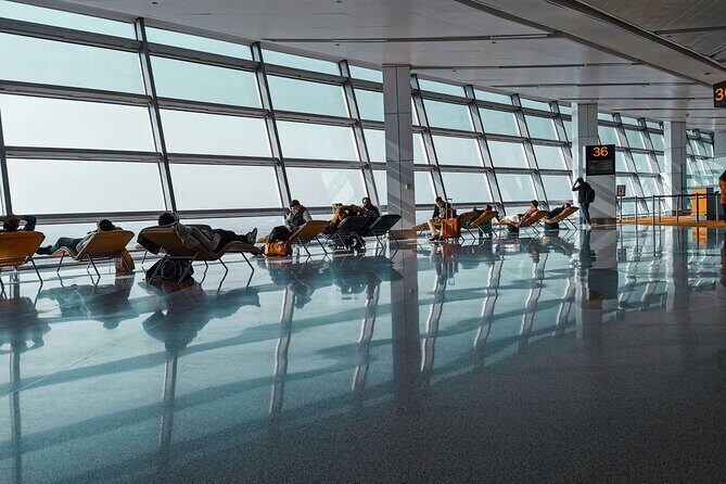 Delhi Airport To Delhi NCR Hotels One-Way Car Transfer - Vehicle Comfort and What You’ll Drive in (AC Swift vs AC Eartiga)