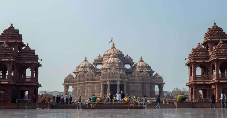 Delhi: Akshardham Temple, India Gate & Safdarjung Night Tour - Dinner time: what’s included vs what you’ll pay for