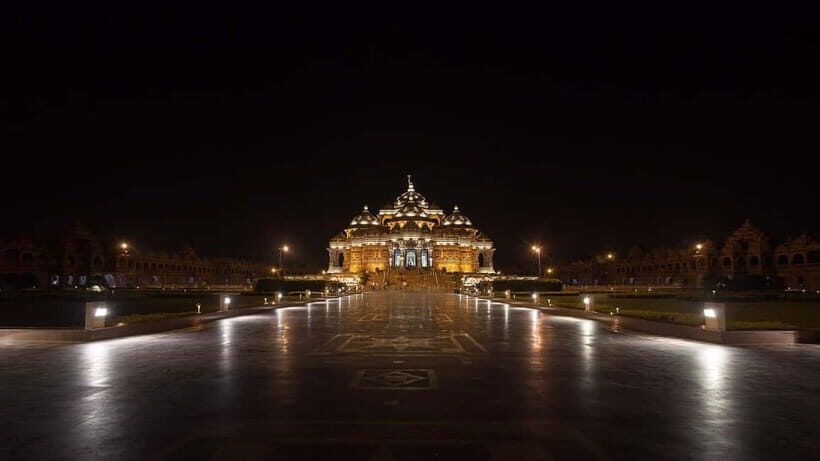 Delhi: Akshardham Temple Tour with Light and Water Show - Hotel pickup and Akshardham entry that actually works