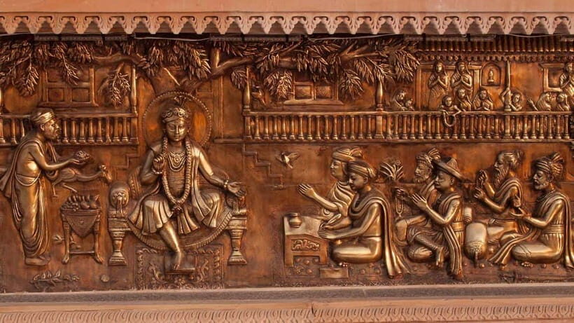 Delhi: Akshardham Temple Tour with Light and Water Show - The evening Light and Water show: timing is everything