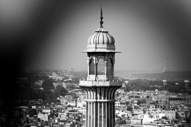 Delhi: Customized Full Day Tour of Old and New Delhi - Agrasen Ki Baoli Steps: A Short Walk With Character