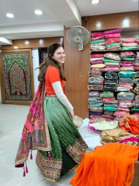 Delhi: Customized Shopping Tour with Female Consultant - Why this Delhi shopping tour is built for first-timers (and solo women)
