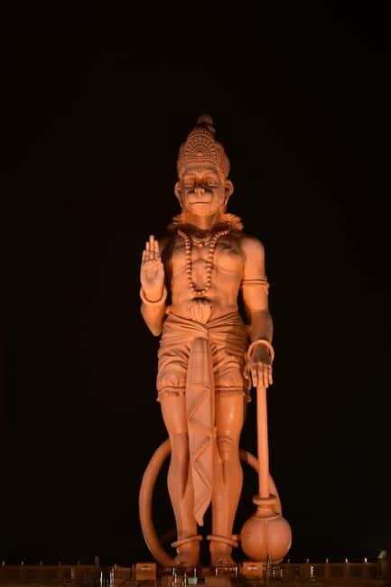 Delhi: Evening City Tour with Private Guide By Car - Qutub Minar: UNESCO night views that feel taller than day