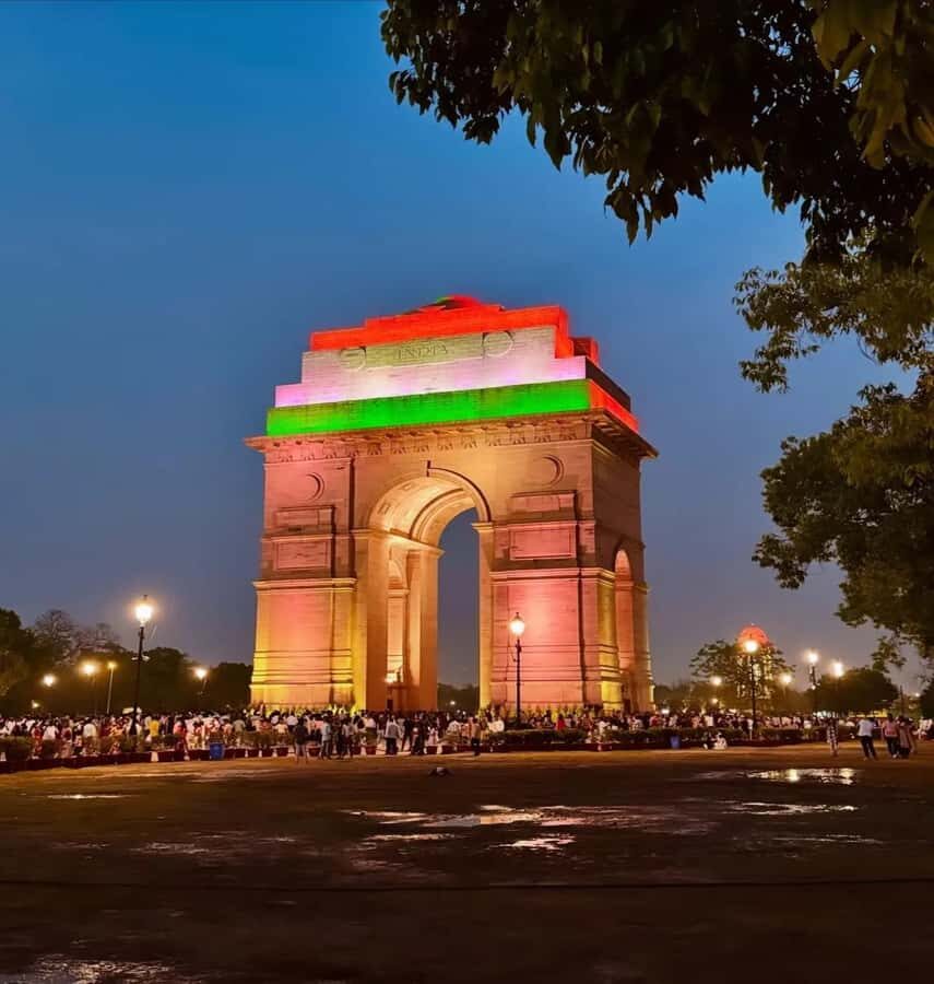 Delhi: Exclusive Private Evening Delhi Sightseeing Tour - Key highlights that matter on this evening loop