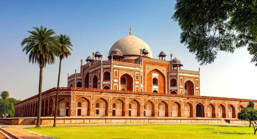 Delhi: Full or Half-Day Private City Tour with Guide - Old Delhi Starts at Jama Masjid, Then Goes Straight to the Streets