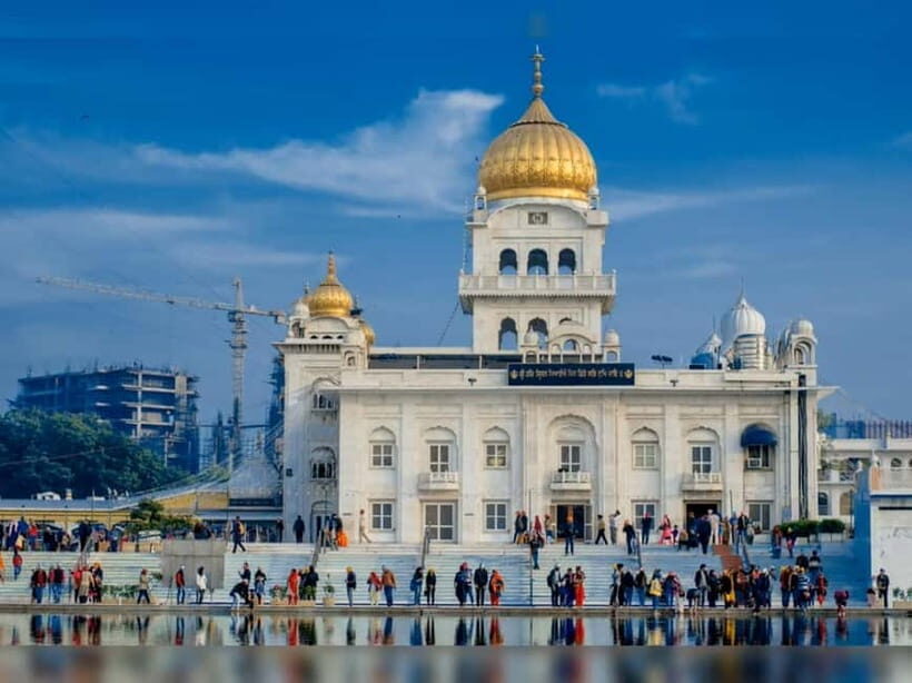 Delhi: Gurudwara Bangla Sahib Tour with Langar Meal - Bangla Sahib: Why this Delhi gurdwara matters