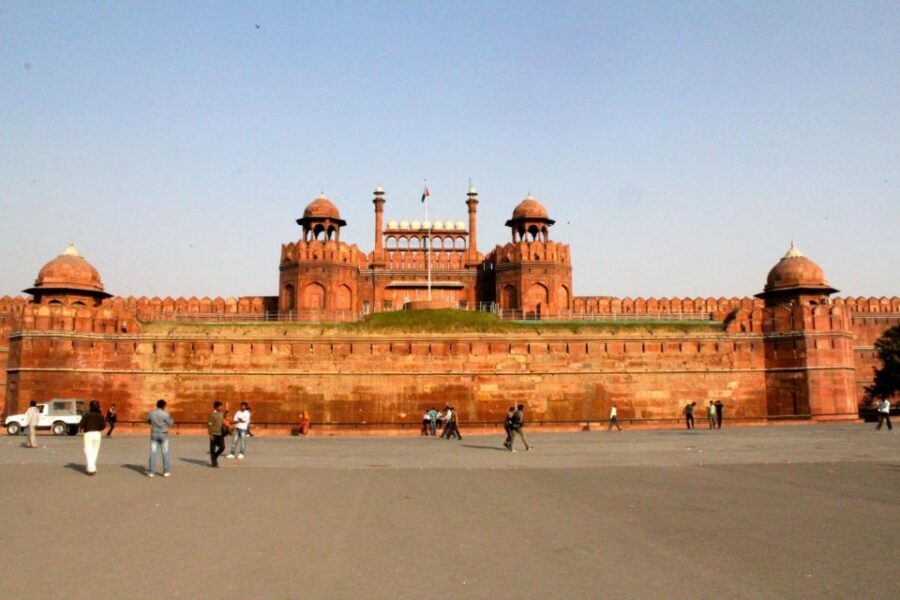 Delhi Half-Day Private City Tour with Car & Guide - Old Delhi option: Jama Masjid, Chandni Chowk, and the spice market feel