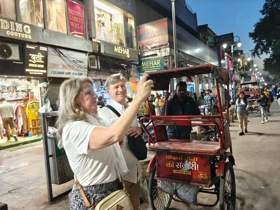 Delhi: Half or Full-Day Private Tour with Tuktuk Ride - Old Delhi by tuk tuk: Chandni Chowk and the spice trail