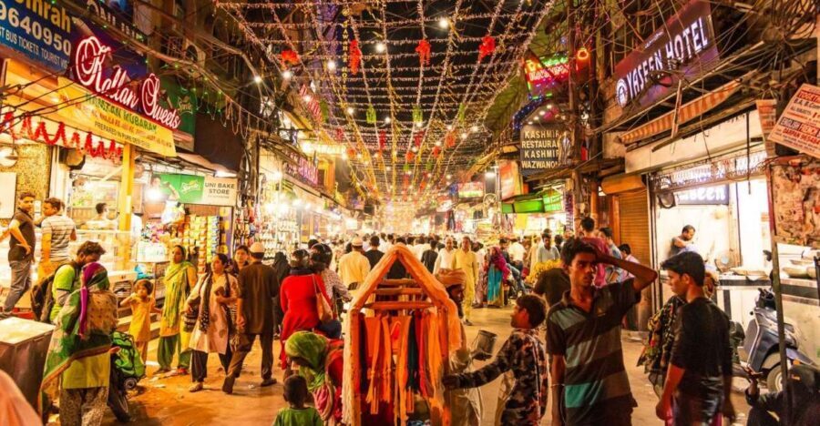Delhi: Heritage Night Walking Tour with Food Tasting - The 4-hour flow: how this tour actually fits together