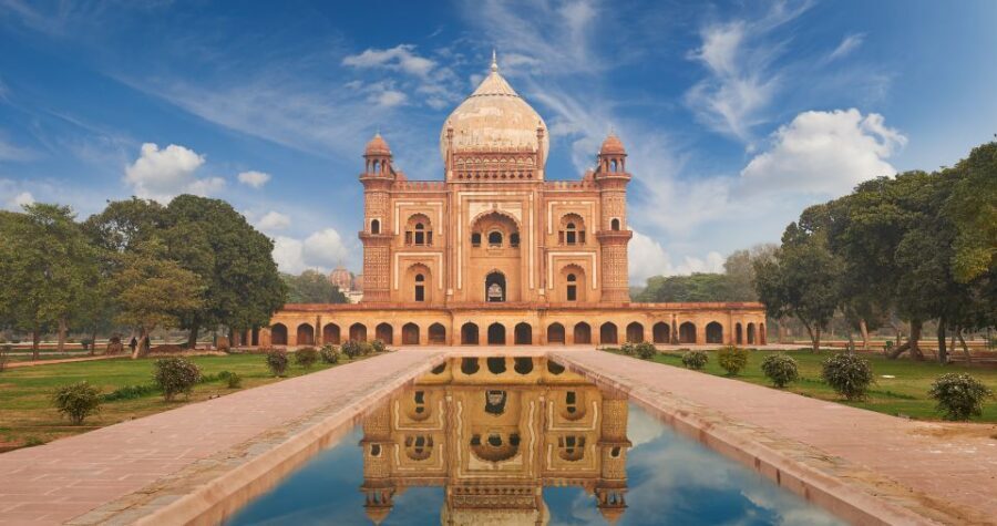 Delhi: Heritage Photography Tour - Guides make or break it: Rajeev and Ameesha as proof