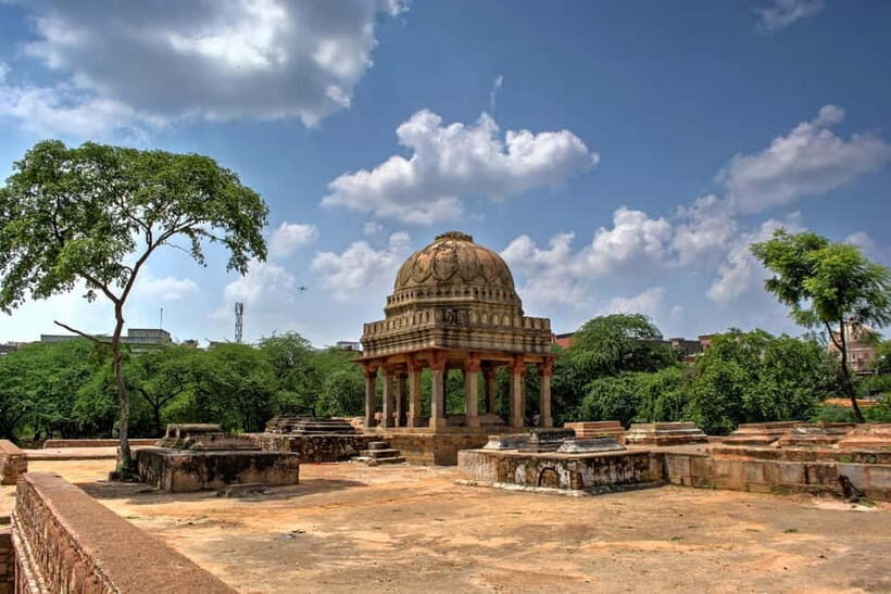 Delhi: Mehrauli Archaeological Park Tour with Hotel Pickup - Balban’s Tomb: a Sultanate anchor point