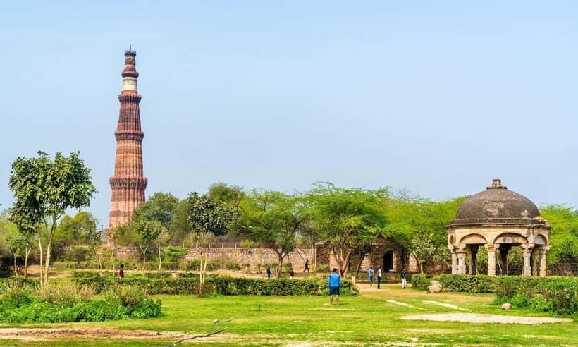 Delhi: Mehrauli Archaeological Park Tour with Hotel Pickup - Hotel pickup across Delhi-NCR: fewer headaches, more time in the park