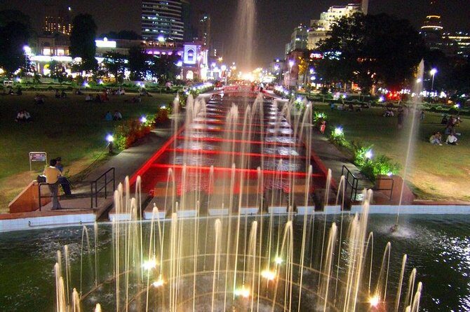 Delhi Night/Evening View Tour - 4 Hrs - Rashtrapati Bhavan and Parliament from the road
