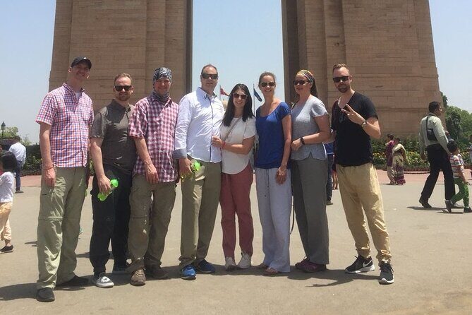 Delhi: Old and New Delhi Guided Private Tour - Raj Ghat: A Quiet Pause in a Noisy City