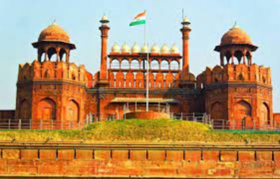 Delhi: Old and New Delhi One Day Private Guided City Tour - Red Fort and the Sense of Power at Ground Level