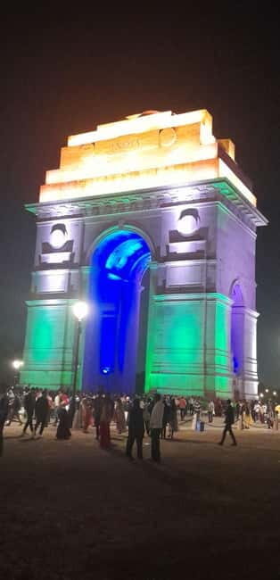 Delhi: Old and New Delhi Private Full or Half-Day City Tour - Red Fort From the Road: A Quick Hit That Helps You Build Context