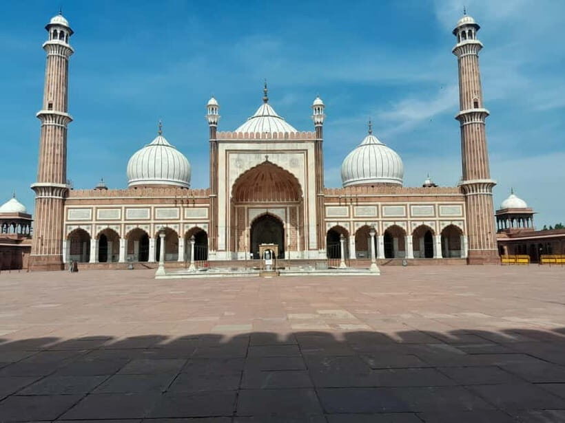 Delhi: Old and New Delhi Private Full or Half-Day City Tour - New Delhi Break and Lunch Time: The Practical Breather