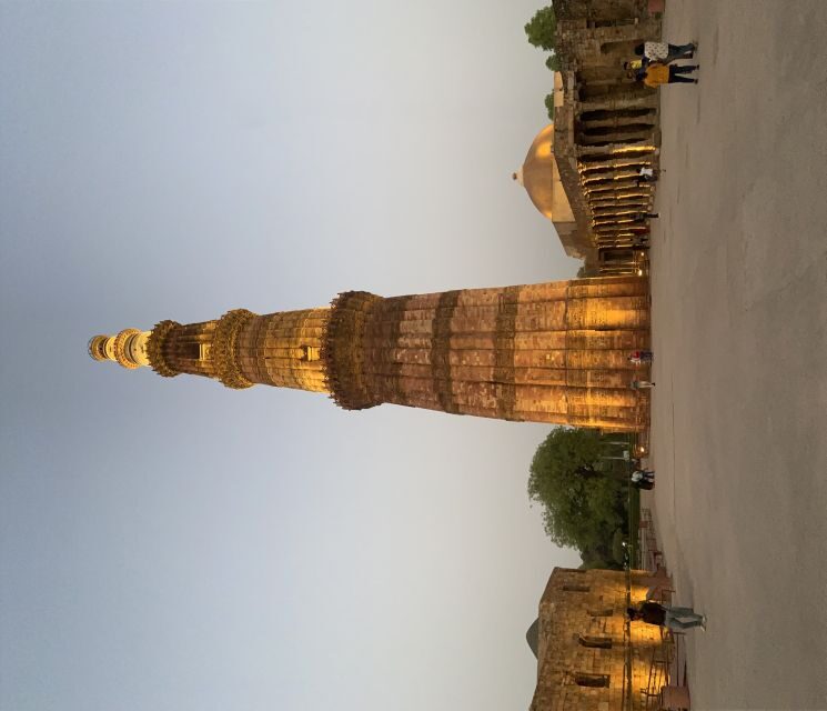 Delhi: Old and New Delhi Private Full or Half-Day Tour - Lotus Temple or Qutb Minar: choosing your sacred style