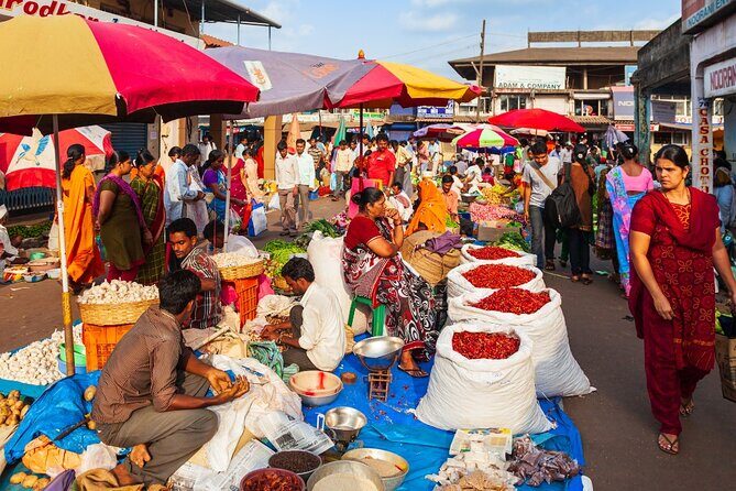 Delhi Old And New Delhi Private Sightseeing Tour - Delhi in One Day: Old Bazaar Meets New Delhi Monuments