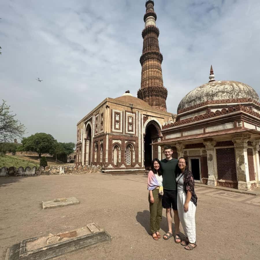 Delhi: Old and New Delhi Private Tour with Red Fort Inside - Why This Private Delhi Tour Works Better Than DIY