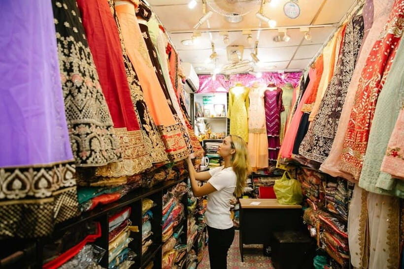 Delhi: Old Delhi Guided Tour with Rickshaw & Entry Tickets - Chandni Chowk markets: spices, sweets, and a wedding-shopping street