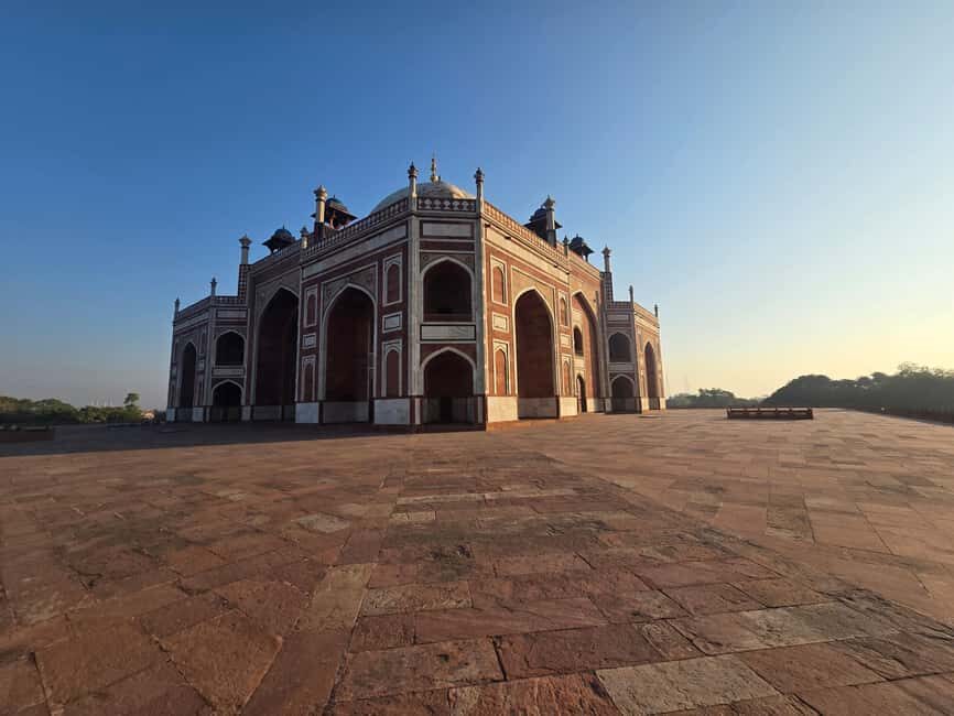 Delhi: Old Delhi & New Delhi Full & Half Day Private Tour - Akshardham Temple: scale, symbolism, and a big finale feeling