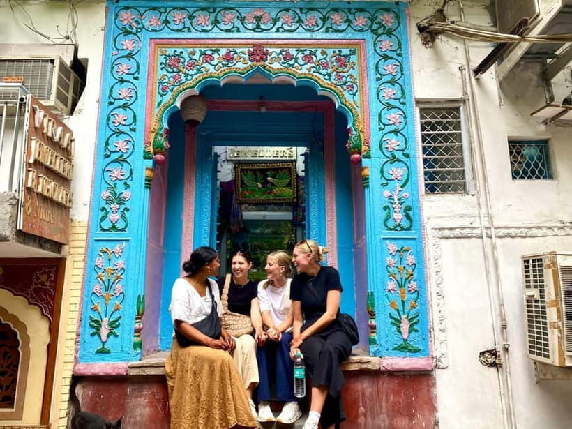 Delhi: Old Delhi's Street Food, Temples & Spice Market Tour - Jain temple etiquette and why the rules matter