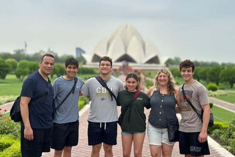 Delhi: Old & New Delhi Full or Half-Day Private Guided Tour - Qutub Minar, Lodhi Gardens, and Agrasen ki Baoli