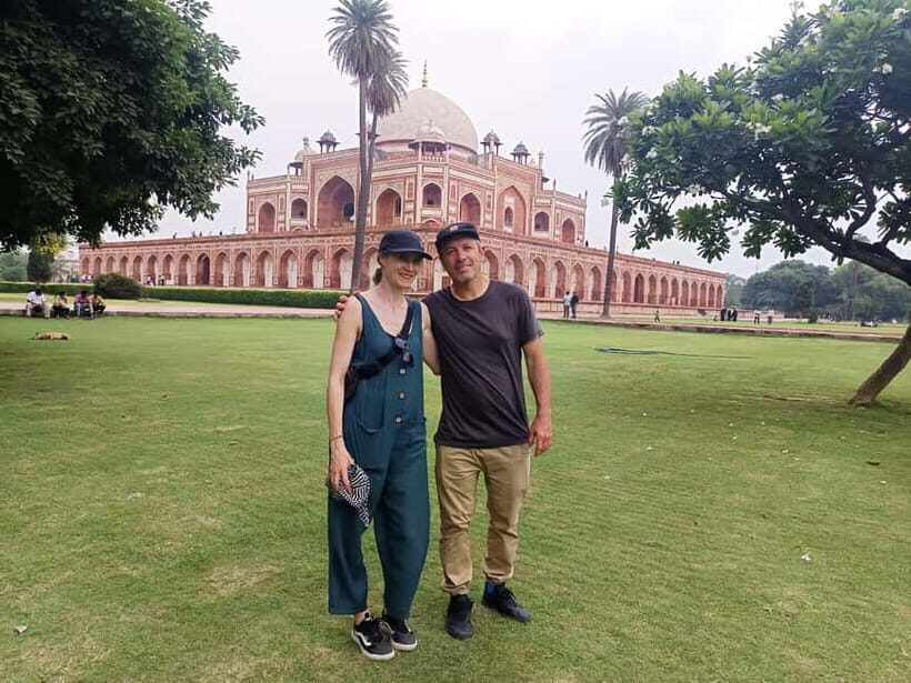 Delhi: Old & New Delhi Private Full Day or Half Day Tour - Key highlights that make this tour worth your time