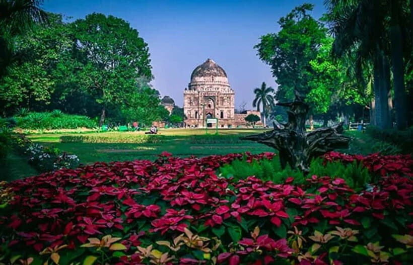 Delhi: Old & New Delhi Private Tour Full or Half-Day By Car - What the timing and vehicle details mean for you