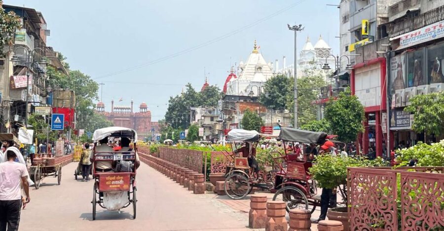 Delhi: Private Chandni Chowk, Food Tasting, & Tuk-Tuk Tour - Chandni Chowk spice markets: what to watch and what to taste