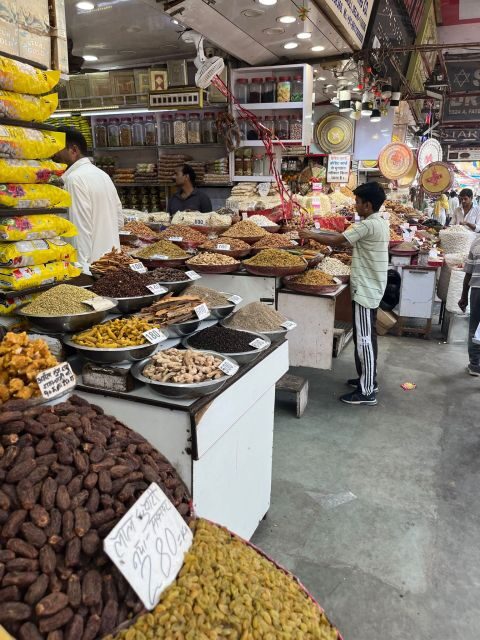 Delhi: Private Chandni Chowk, Food Tasting, & Tuk-Tuk Tour - Practical tips to make the 4 hours feel smooth