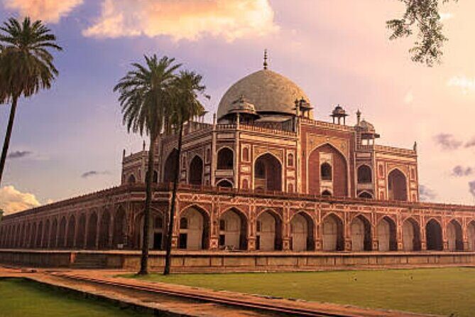 Delhi: Private Guided Full-Day Tour of New Delhi And Old Delhi - Meeting Point and Pickup: Start Where the Day Makes Sense