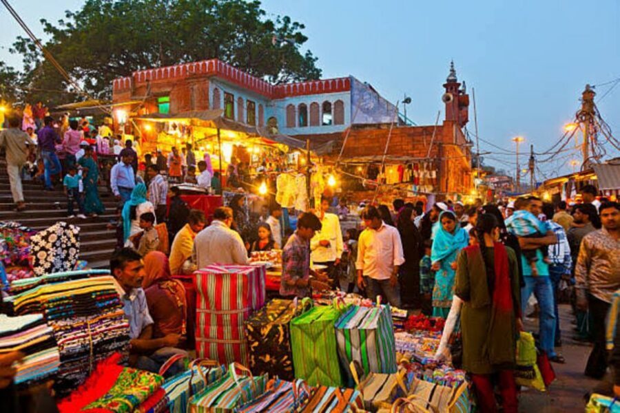 Delhi: Private Guided Shopping Tour in A/C car with transfer - Pekoe International Tea Stop: A Reset Without Breaking the Plan