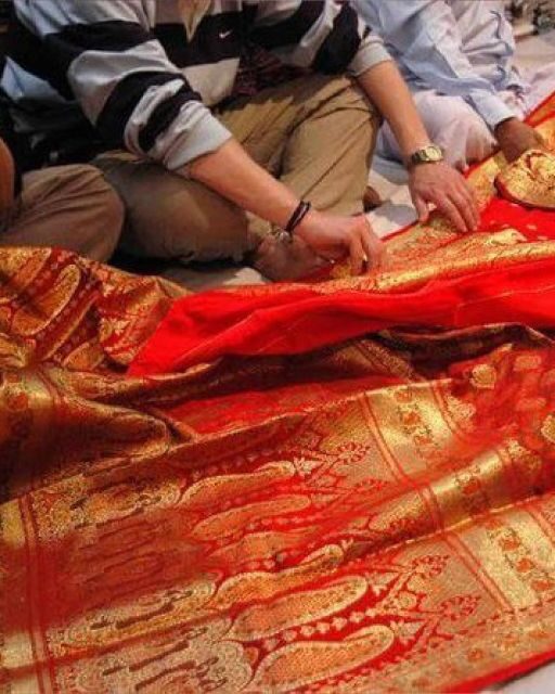 Delhi: Private Half-Day Shopping Tour with Guide & Transfers - Price and “Tourist Traps”: The Honest Middle Ground