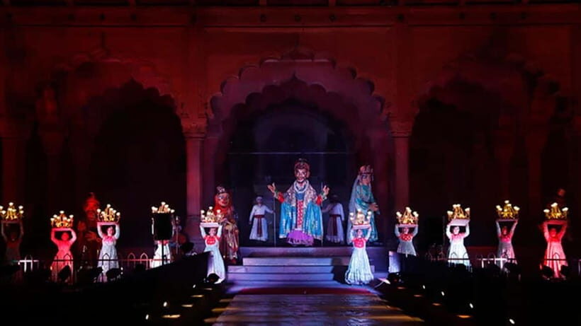 Delhi: Red Fort 2 Hour Light & Sound Show with Private Guide - The pre-show guided walk: architecture you’ll actually notice
