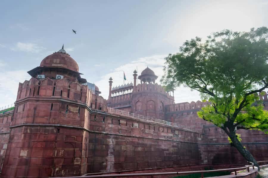 Delhi: Red Fort & Jama Majid Private Tour by Car - Key things that make this tour work