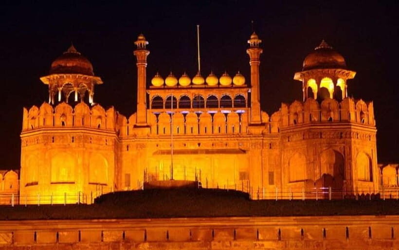 Delhi: Red Fort Light and Sound Show Guided Tour - Price and value: why $29 can make sense