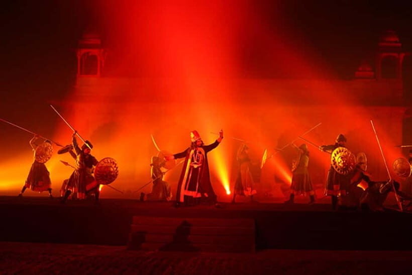 Delhi: Red Fort Light and Sound Show Guided Tour - Hotel pickup and private vehicle: the real convenience in Delhi