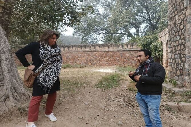 Delhi Sightseeing Tour: Top Monuments & City Highlights - India Gate: the memorial that still feels like a pause button
